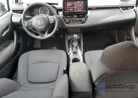 2021 Toyota Corolla Le z USA, uszkodzony, nr VIN 5YFEPMAE5MP243866